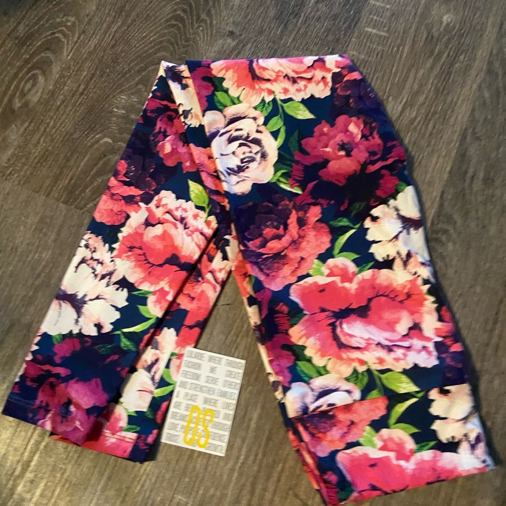 Lularoe leggings os new with tag floral print